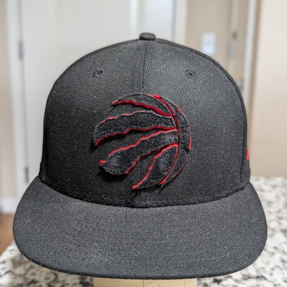 Toronto Raptors Snapback Hat - Picture 1 of 5